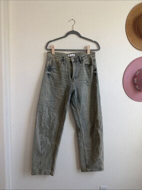 Vervet Jeans with slight barrel